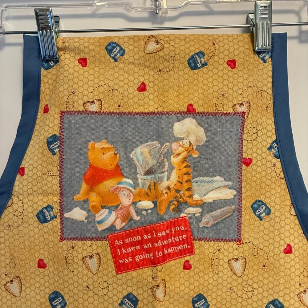 Disney Winnie the Pooh Tigger Piglet Honey Pot Cooking Apron Yellow Adult Size
